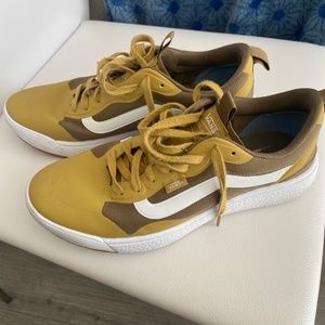 Van UltraRange EXO, Mens, Sz 9.5